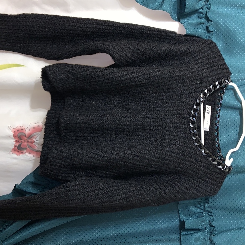 Zara Sweater - Picture 2 of 5